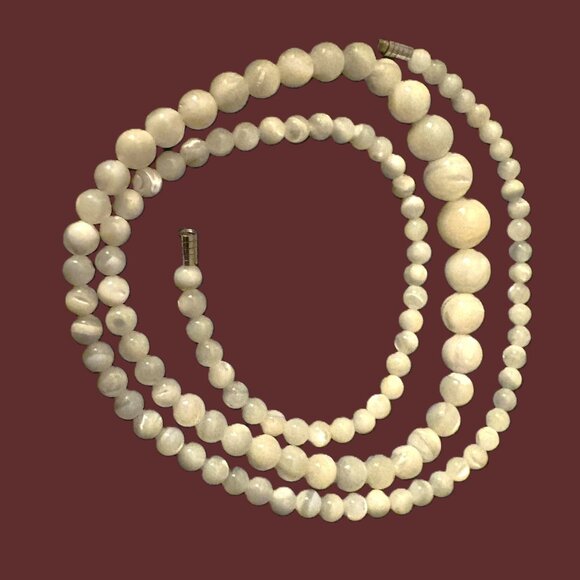 Unique Vintage Jewelry - Vintage Victorian Mother of Pearl Necklace Silver Bolt Ring Clasp Closure EUC